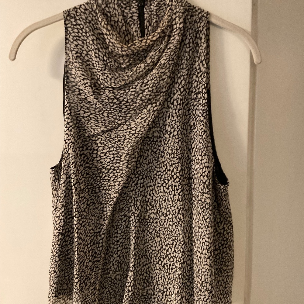 Joie black/white print silk top